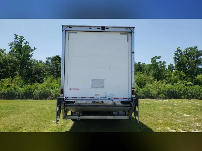 2020 Peterbilt 337