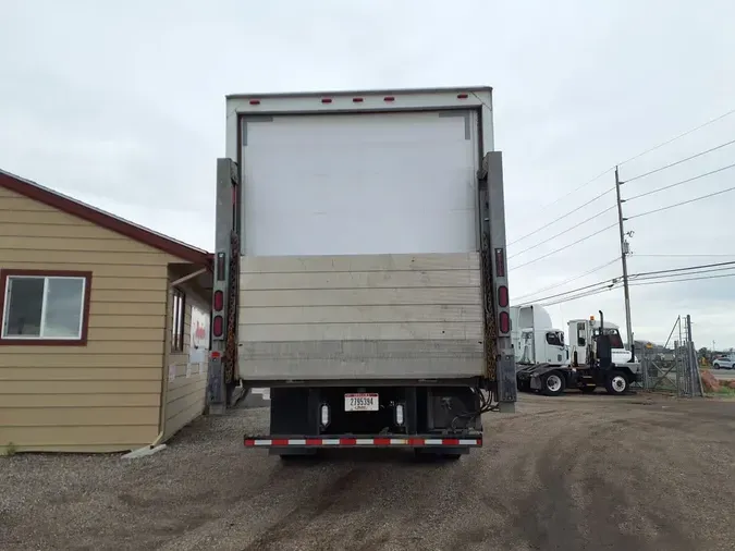2019 FREIGHTLINER M2 106
