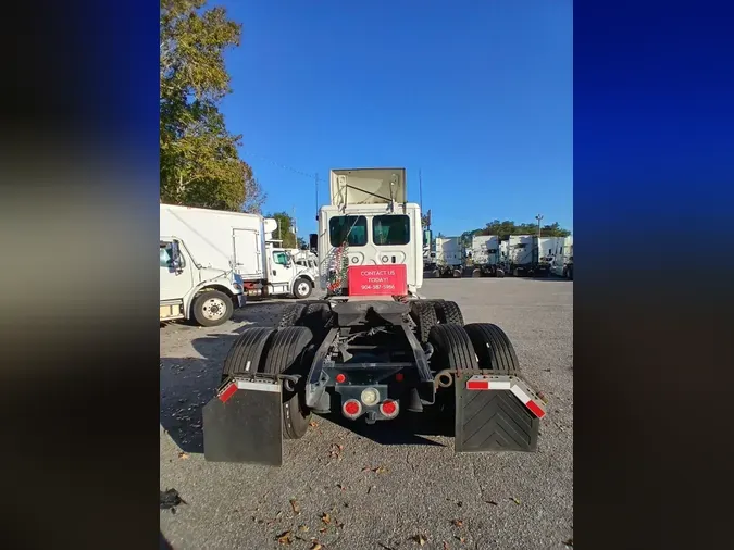 2019 FREIGHTLINER/MERCEDES CASCADIA 125880f3adf84af4bc2e926236f627060f4