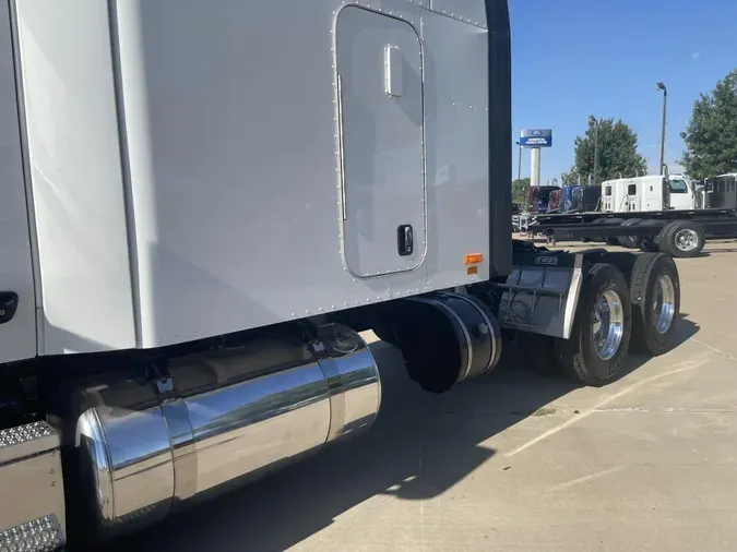 2020 Peterbilt 579