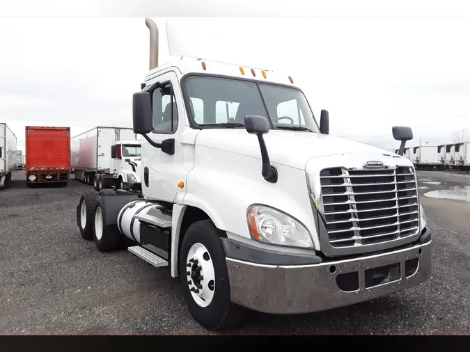 2014 FREIGHTLINER/MERCEDES CASCADIA 1258812b5f4601dd777cdd44c99218e2ceb