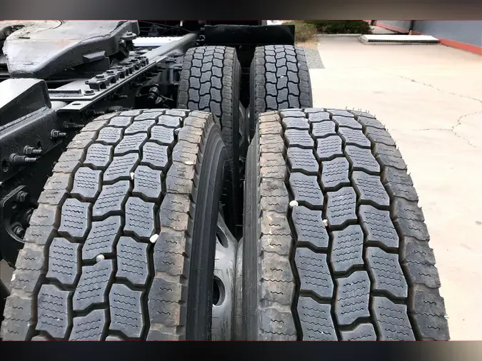 2023 INT LT625 6X4881382f23c426cdb1ae997bcd305e393