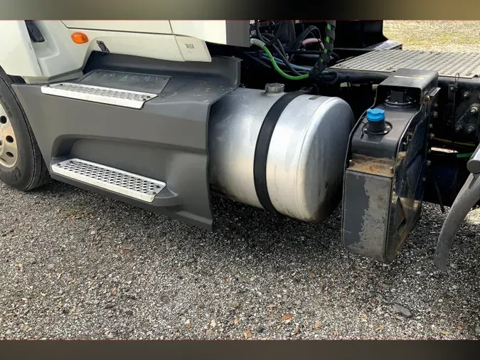 2021 INT LT625 6x4