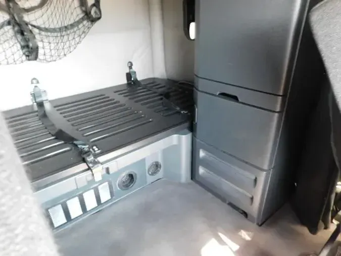 2018 Freightliner New Cascadia 126