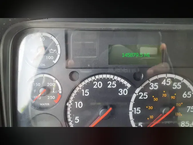 2019 FREIGHTLINER/MERCEDES M2 106