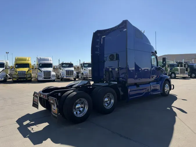 2022 Peterbilt 579
