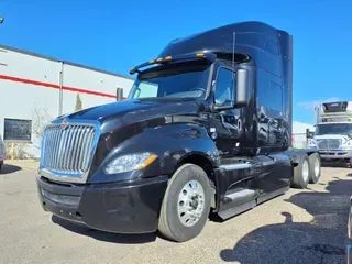 2019 NAVISTAR INTERNATIONAL LT625 SLPR CAB