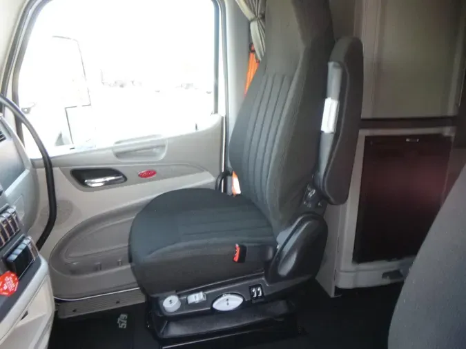2021 Peterbilt 579