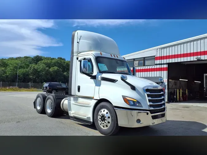 2020 FREIGHTLINER/MERCEDES NEW CASCADIA PX12664881e3a499a7dc22f7a81c4fc1de49708