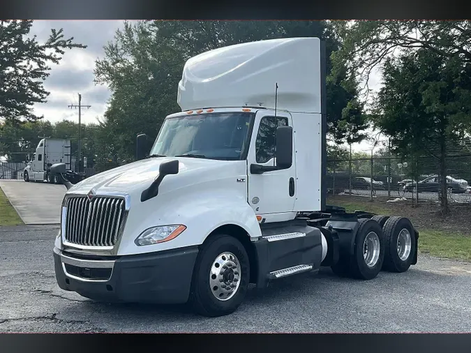 2021 INT LT625 6x4