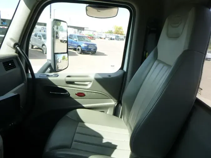 2019 Peterbilt 579
