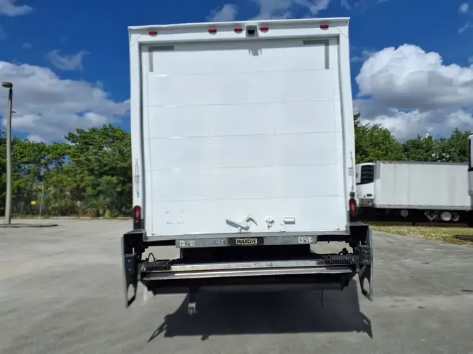 2020 FREIGHTLINER/MERCEDES M2 106