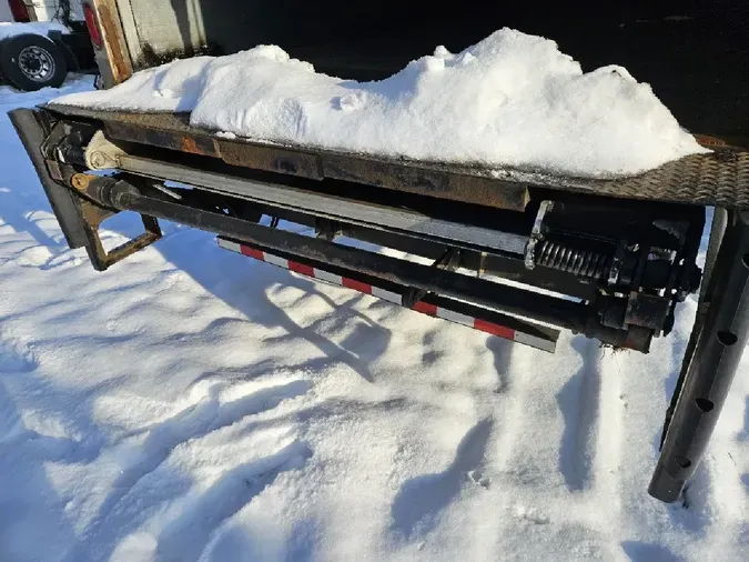 2016 HINO 338 Derated