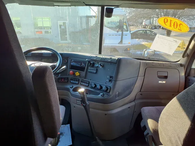 2019 FREIGHTLINER/MERCEDES CASCADIA 125