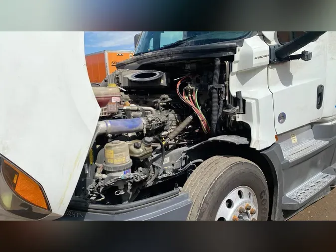 2022 Freightliner Cascadia 126