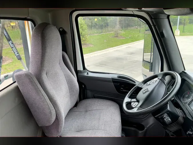 2019 INT LT625 6x4