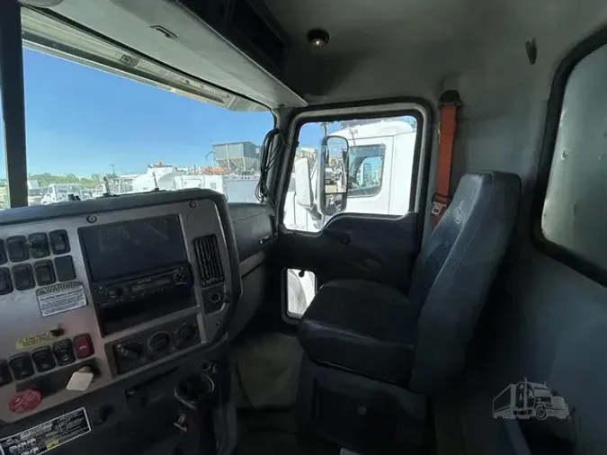 2009 MACK GRANITE GU713