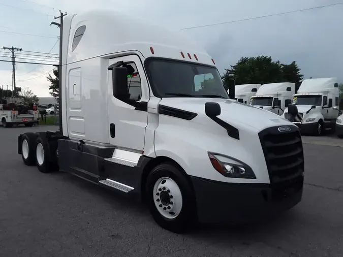 2019 FREIGHTLINER CASCADIA