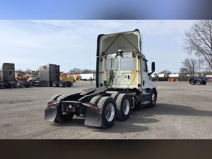 2020 Freightliner Cascadia 1268838e67d1f073dc5bcb5255d8f0a3450