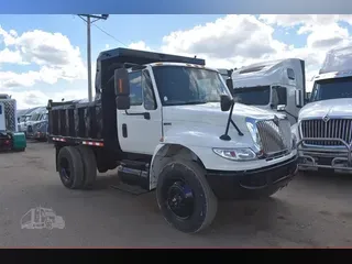 2012 INTERNATIONAL DURASTAR 4300