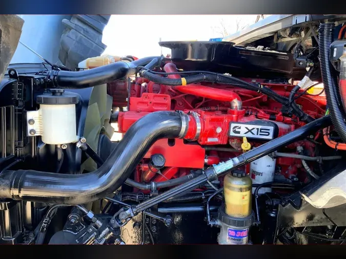 2022 INT LT625 6x4883a4649d46a159aa67d4b83f83cee45