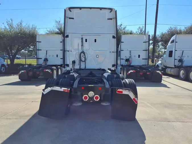 2019 FREIGHTLINER/MERCEDES CASCADIA 125