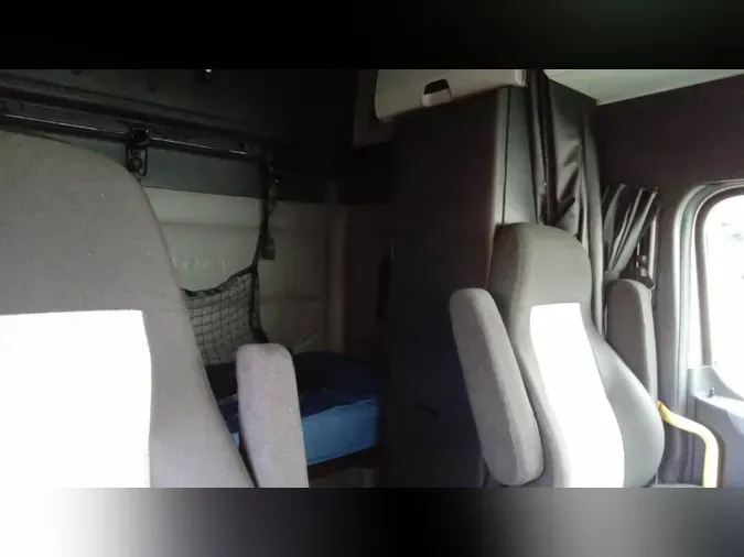 2022 Freightliner Cascadia 1268840334a761cea3f3acfcf484fc672a7