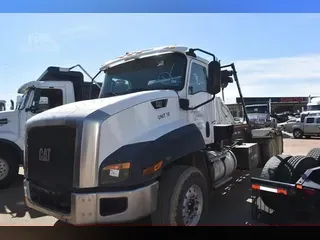 2014 CATERPILLAR CT660