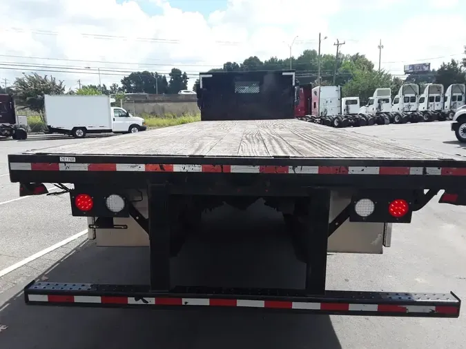 2020 FREIGHTLINER M2 106