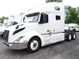 2020 VOLVO VNL64T-760