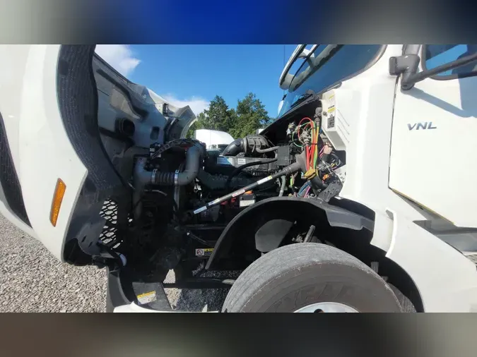 2019 Volvo VNL300