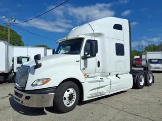 2019 NAVISTAR INTERNATIONAL LT625 SLPR CAB