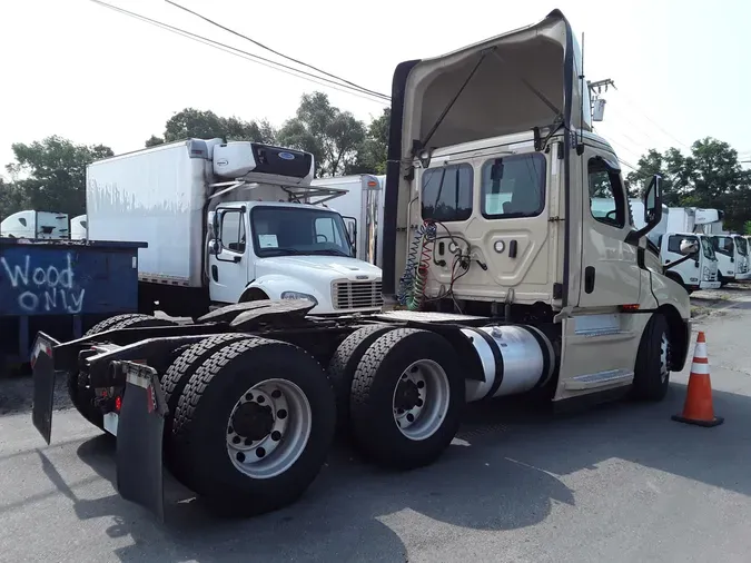 2020 FREIGHTLINER/MERCEDES NEW CASCADIA PX12664