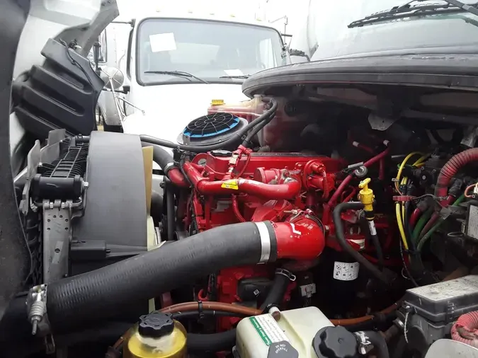 2020 FREIGHTLINER/MERCEDES M2 106