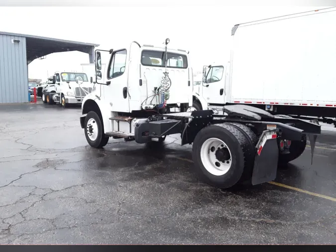 2018 FREIGHTLINER/MERCEDES M2 106