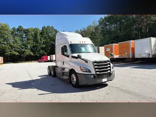 2022 Freightliner Cascadia 126
