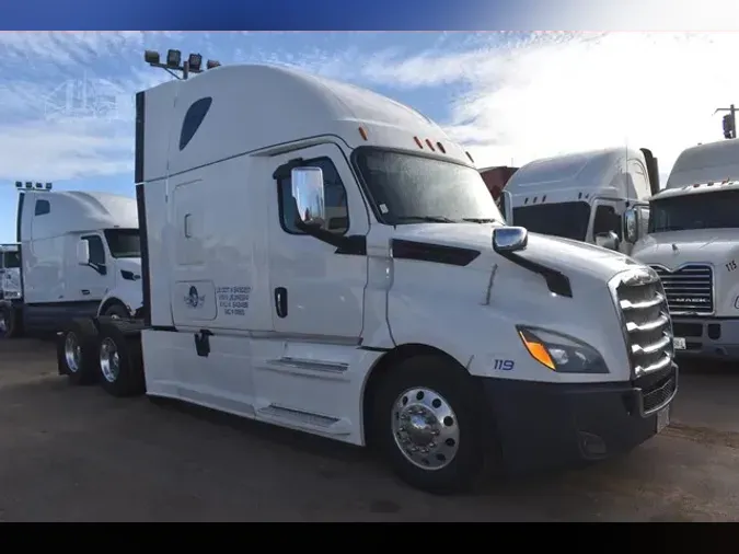 2018 FREIGHTLINER CASCADIA 1268861767c2657f6a741601c3c6e2b64c4