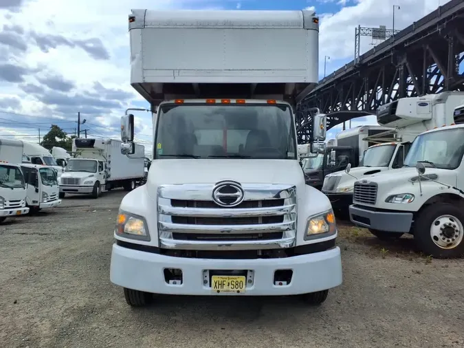 2019 HINO HINO 258ALP