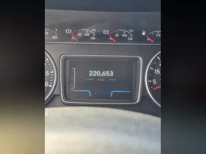 2020 NAVISTAR INTERNATIONAL MV607 (4X2)88641e150f3097962e842b1a0f964f59