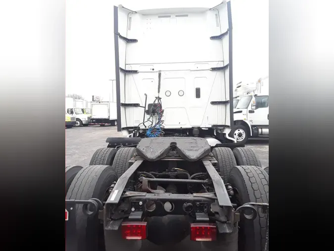 2020 NAVISTAR INTERNATIONAL LT625 SLPR CAB