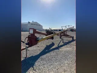 2003 Harvest International A1072