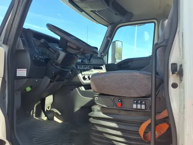 2019 NAVISTAR INTERNATIONAL LT625 DAYCAB T/A886dc8ed10e2e83b9dd45ba5ae468a8c