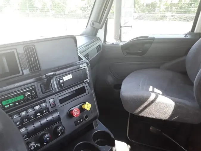 2018 NAVISTAR INTERNATIONAL LT625 DAYCAB T/A