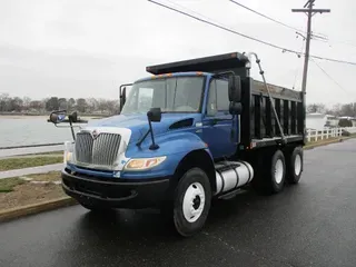 2014 INTERNATIONAL 4400 6 X 4