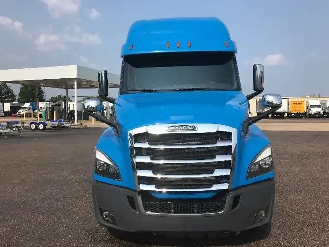 2019 Freightliner T12664ST