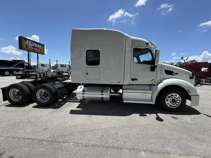 2022 Peterbilt 579887d1afce74cc661223faf12a0ba1dbf