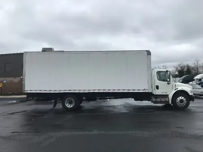 2017 Freightliner M2