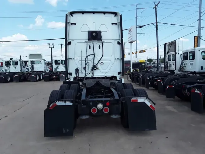 2019 FREIGHTLINER NEW CASCADIA PX12664
