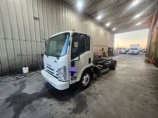 2019 ISUZU NQR