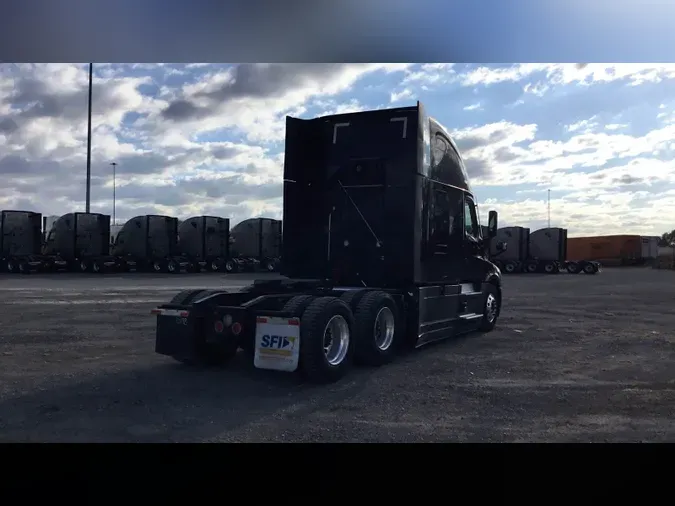 2021 Freightliner Cascadia 126888556f02436a47f04c7e441ca06ce99